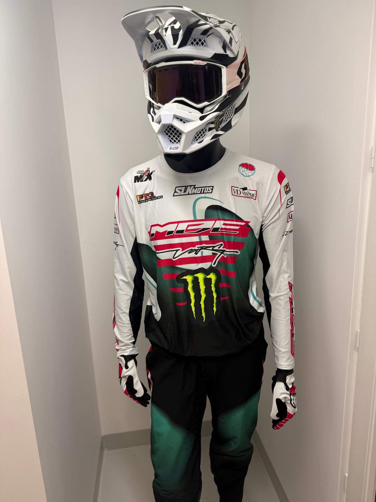 Tenue motocross personnalisée MBE CORPORATE